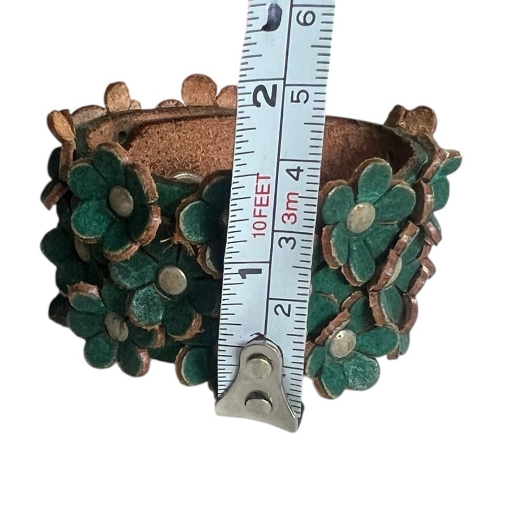 Vintage Turquoise Green Flower Studded Leather Cuff Bracelet Y2K - Picture 4 of 7